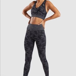 Gym shark set leggings and bra